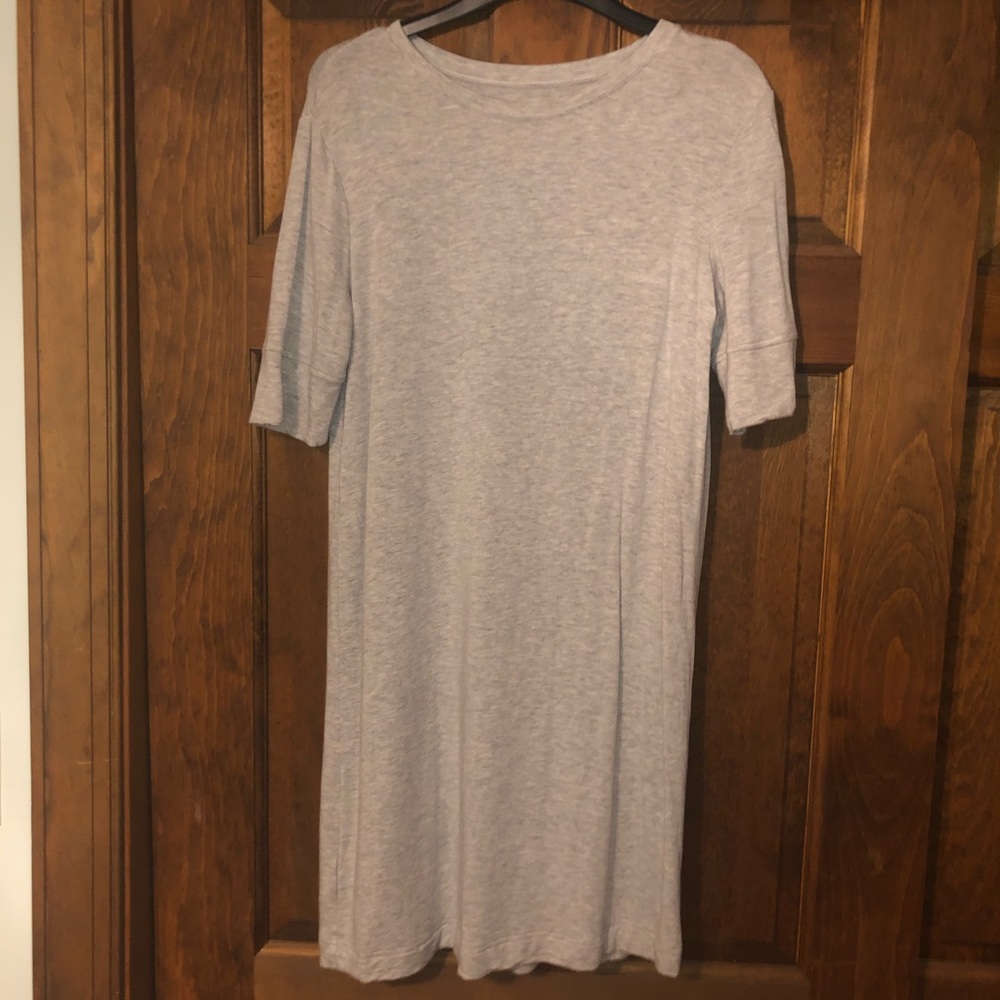 Lou & Grey Light Gray T-shirt Dress
